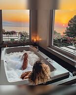 Panorama Suites & Spa