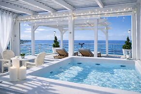 Panorama Suites & Spa