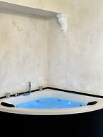 Panorama Suites & Spa