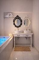 Panorama Suites & Spa