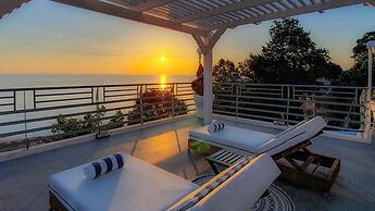 Panorama Suites & Spa