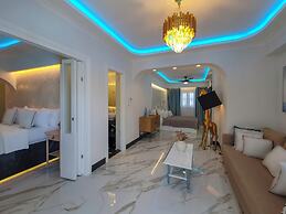 Panorama Suites & Spa