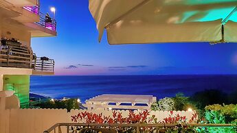 Panorama Suites & Spa