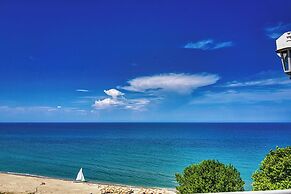 Panorama Suites & Spa