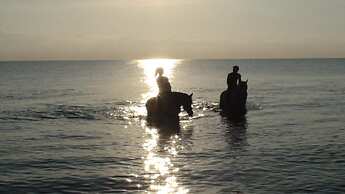 Panorama Suites & Spa