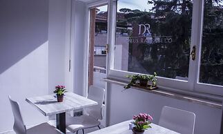 Domus Raffaello suite in Rome