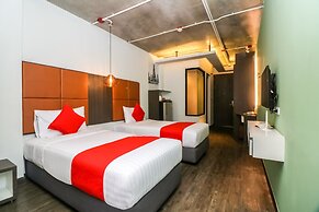 Aim House Bangkok Hotel