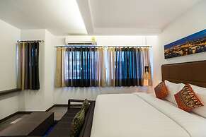 Aim House Bangkok Hotel