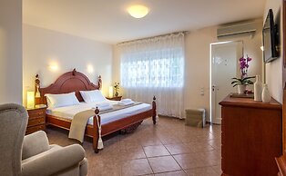 Villa Plumeria Flower