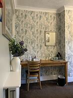 Red Lion Inn Partney