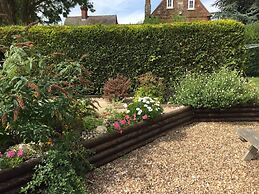 Red Lion Inn Partney