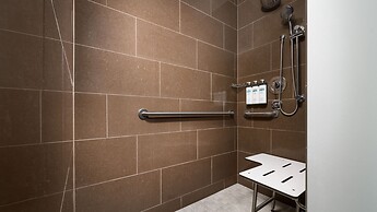 Hyatt House Naples/5th Avenue