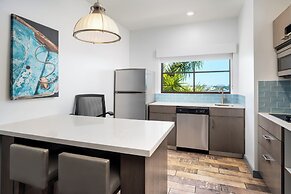 Hyatt House Naples/5th Avenue