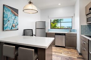 Hyatt House Naples/5th Avenue