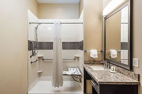 Staybridge Suites Eau Claire - Altoona by IHG