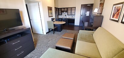 Staybridge Suites Eau Claire - Altoona by IHG