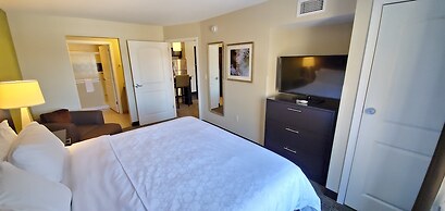 Staybridge Suites Eau Claire - Altoona by IHG