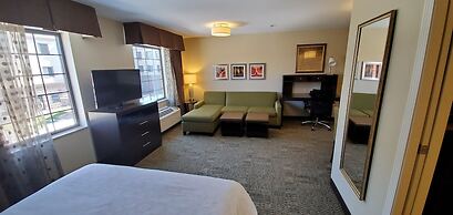 Staybridge Suites Eau Claire - Altoona by IHG