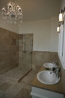 Les Gites du Château Mont D'onel