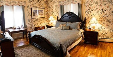 Silver Heart Inn and Cottages