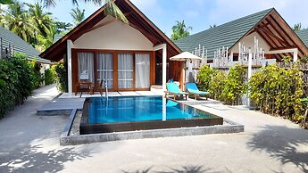 Furaveri Maldives -  FREE RETURN TRANSFER for 2 for stays of minimum 5