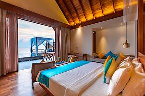 Furaveri Maldives -  FREE RETURN TRANSFER for 2 for stays of minimum 5