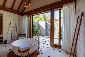 Furaveri Maldives -  FREE RETURN TRANSFER for 2 for stays of minimum 5