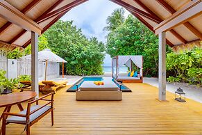 Furaveri Maldives -  FREE RETURN TRANSFER for 2 for stays of minimum 5