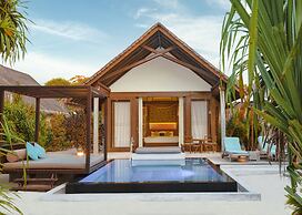 Furaveri Maldives -  FREE RETURN TRANSFER for 2 for stays of minimum 5