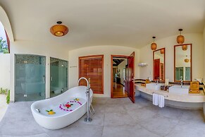 Furaveri Maldives -  FREE RETURN TRANSFER for 2 for stays of minimum 5