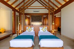 Furaveri Maldives -  FREE RETURN TRANSFER for 2 for stays of minimum 5