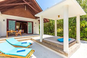 Furaveri Maldives -  FREE RETURN TRANSFER for 2 for stays of minimum 5