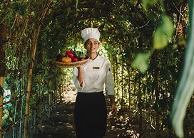 Furaveri Maldives -  FREE RETURN TRANSFER for 2 for stays of minimum 5