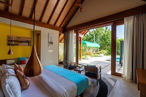 Furaveri Maldives -  FREE RETURN TRANSFER for 2 for stays of minimum 5