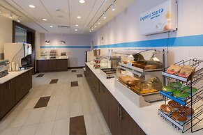 Holiday Inn Express & Suites Alpena - Downtown by IHG