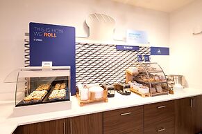 Holiday Inn Express & Suites Alpena - Downtown by IHG