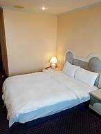 Chungli Business Hotel