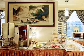 Chungli Business Hotel