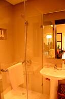 Hotel Monticello