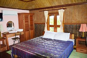 Palm Beach Bungalow Resort