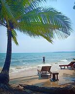 Palm Beach Bungalow Resort