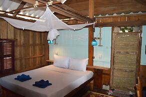 Palm Beach Bungalow Resort