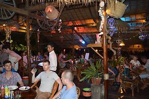 Palm Beach Bungalow Resort