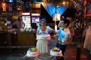 Palm Beach Bungalow Resort