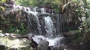 Palm Beach Bungalow Resort