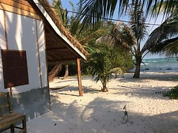 Palm Beach Bungalow Resort