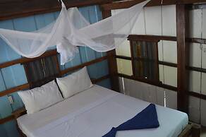 Palm Beach Bungalow Resort