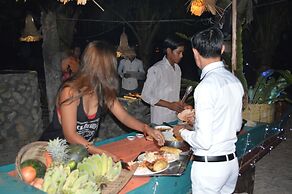 Palm Beach Bungalow Resort