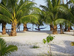 Palm Beach Bungalow Resort