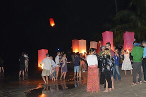 Palm Beach Bungalow Resort